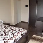 Kodra E Godenve Resort *