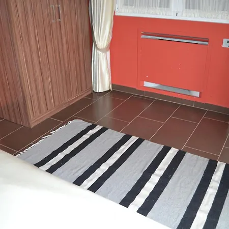 Kodra E Godenve Vile-Ballaj