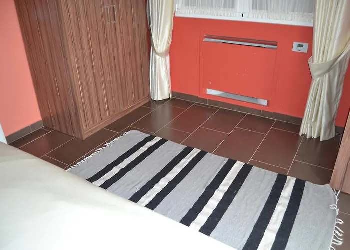 Kodra E Godenve Vile-Ballaj