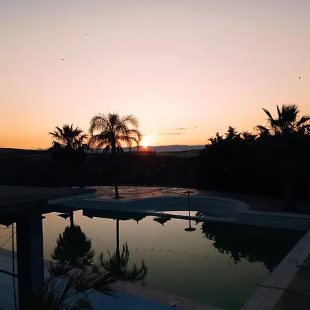 Kodra E Godenve Resort *