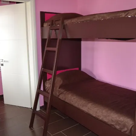 Kodra E Godenve Vile-Ballaj