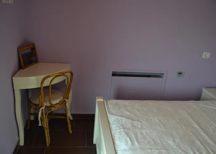 Kodra E Godenve Resort Vile-Ballaj