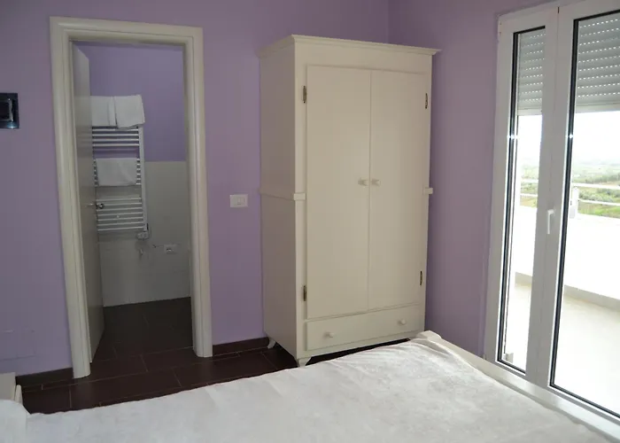 Kodra E Godenve Vile-Ballaj